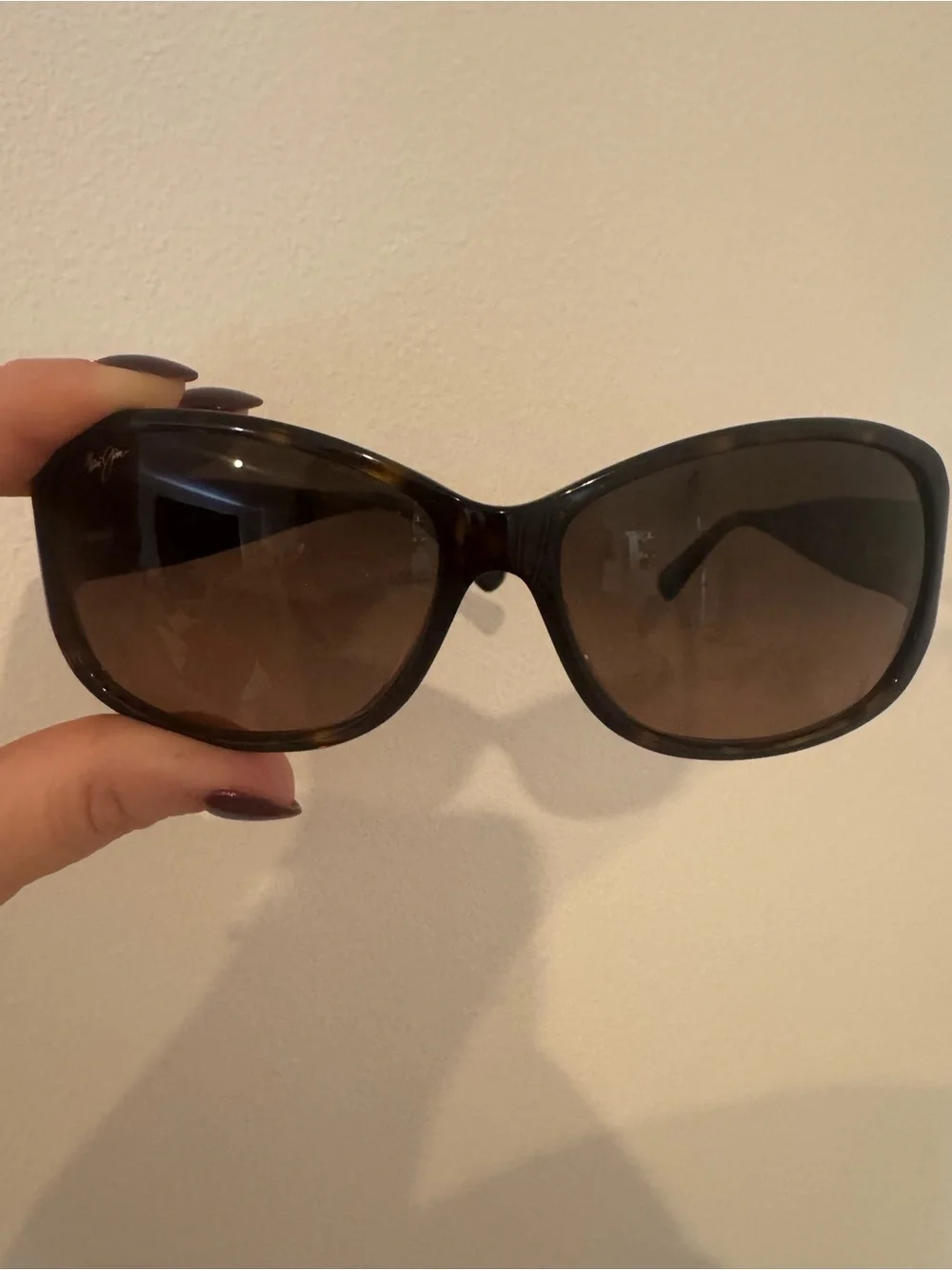 Maui Jim Nalani MJ295-10 Polarized Tortoise Sunglasses + Case